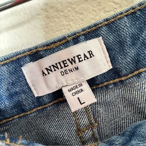 Anniewear Distressed Jeans Large - Picture 4 of 4